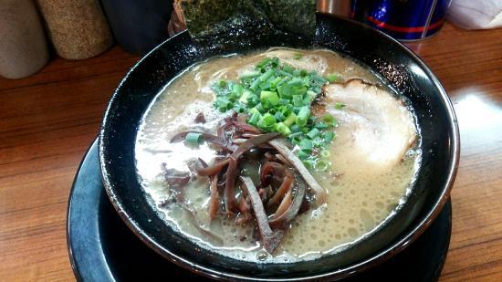 Hakatanagahamaramen Botan